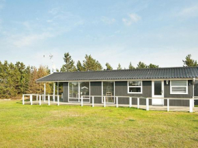 Three-Bedroom Holiday home in Glesborg 47 Bønnerup Strand